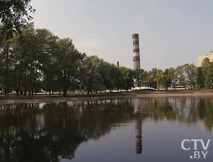 Водохранилище Мухля: минчане жалуются на грязь в водоеме